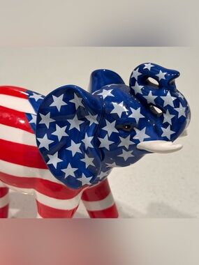 Westland Giftware Trunk Show Ceramic Patriotic Elephant Figurine "Glory" #2261